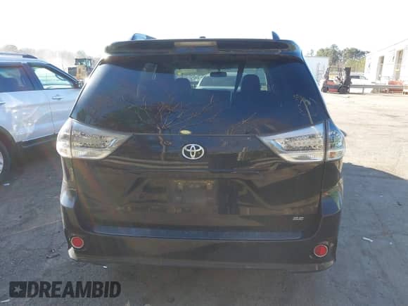 2016 Toyota Sienna SE with VIN 5TDXK3DC9GS696394, listed as a IAAI auction lot 41769158 with 199,226 mi miles and . Bid and sale history available at DreamBid. Image 16.