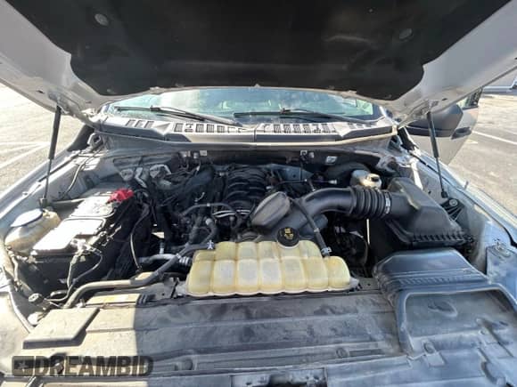 2020 Ford F-150 XL with VIN 1FTEW1C56LFA22362, listed as a Copart auction lot 90126995 with 134,699 mi miles and Clean title. Bid and sale history available at DreamBid. Image 7.