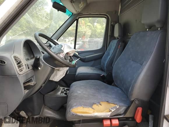 2006 Dodge Sprinter with VIN WD0PD644465930618, listed as a Copart auction lot 59705914 with Not provided miles and Salvage title. Bid and sale history available at DreamBid. Image 7.