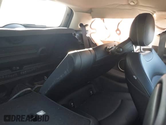 2015 MINI Hardtop S с VIN WMWXP7C59F2A58681, выставлен на аукционе IAAI как лот 43415107 с пробегом 103 468 миль миль и . История ставок и продаж доступна на DreamBid. Изображение 8.