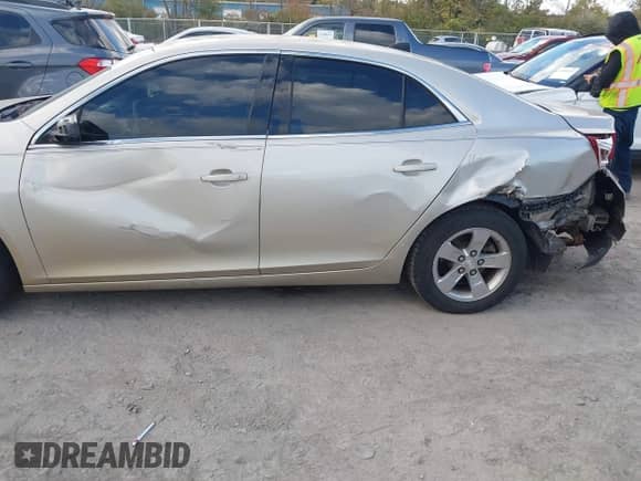 2013 Chevrolet Malibu LS with VIN 1G11B5SA2DF247520, listed as a IAAI auction lot 43395557 with Not provided miles and . Bid and sale history available at DreamBid. Image 6.