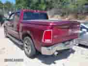 2016 Ram 1500 Laramie z VIN 1C6RR7NT2GS357047, wystawiony jako IAAI lot #43014475 z przebiegiem 242 968 mil mil oraz . Historia ofert i sprzedaży dostępna na DreamBid. Obrazek 3.