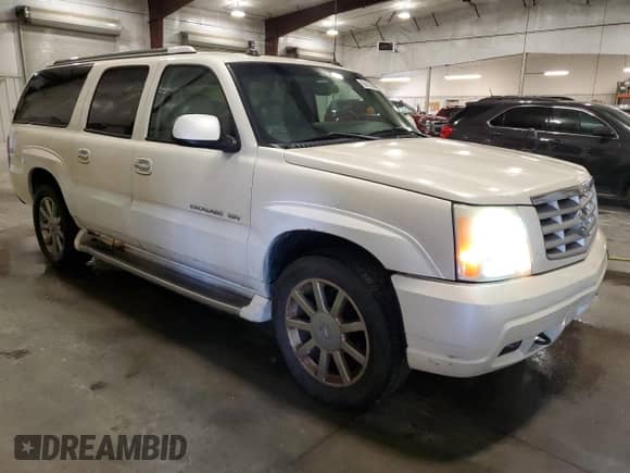 2004 Cadillac Escalade ESV z VIN 3GYFK66N44G217380, wystawiony jako Copart lot #63610365 z przebiegiem 185 892 mil mil oraz Szkoda całkowita • Salvage title. Historia ofert i sprzedaży dostępna na DreamBid. Obrazek 4.