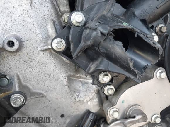 2020 Ford F-150 XL z VIN 1FTEW1E42LFB98121, wystawiony jako IAAI lot #43179467 z przebiegiem 68 210 mil mil oraz . Historia ofert i sprzedaży dostępna na DreamBid. Obrazek 17.