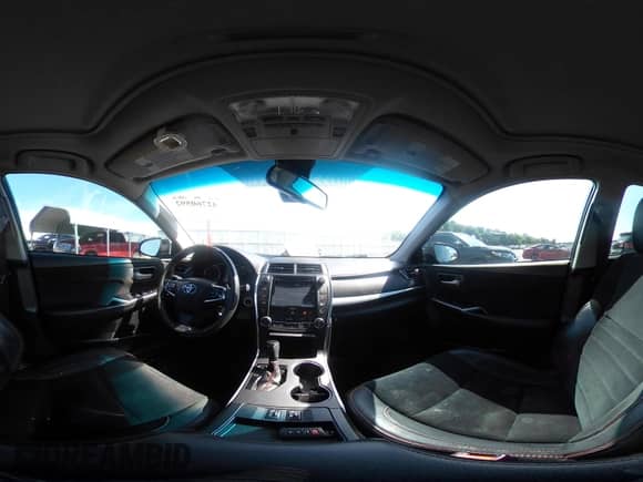 2017 Toyota Camry XLE с VIN 4T1BF1FK0HU655796, выставлен на аукционе IAAI как лот 42760592 с пробегом 236 567 миль миль и . История ставок и продаж доступна на DreamBid. Изображение 18.