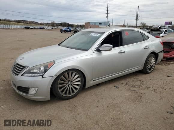 2014 Hyundai Equus Signature z VIN KMHGH4JH1EU078527, wystawiony jako Copart lot #51106305 z przebiegiem Nie podano mil oraz Szkoda całkowita • Salvage title. Historia ofert i sprzedaży dostępna na DreamBid. Obrazek 1.
