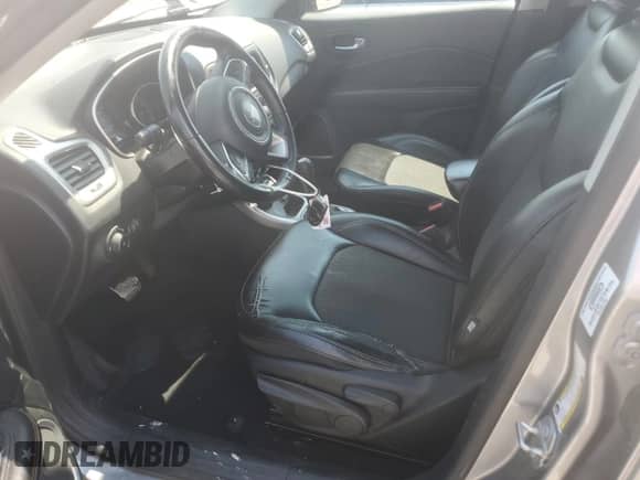 2018 Jeep Compass Latitude с VIN 3C4NJDBB9JT492931, выставлен на аукционе Copart как лот 59509095 с пробегом 80 200 миль миль и Списание • Salvage title. История ставок и продаж доступна на DreamBid. Изображение 7.