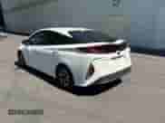 2018 Toyota Prius Plus z VIN JTDKARFP6J3073923, wystawiony jako Copart lot #68948185 z przebiegiem 119 620 mil mil oraz Szkoda całkowita • Salvage title. Historia ofert i sprzedaży dostępna na DreamBid. Obrazek 3.