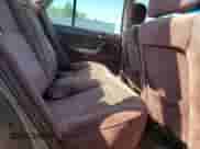 1992 Honda Accord LX с VIN 1HGCB7552NA176443, выставлен на аукционе Copart как лот 62196415 с пробегом 189 999 миль миль и Списание • Salvage title. История ставок и продаж доступна на DreamBid. Изображение 10.