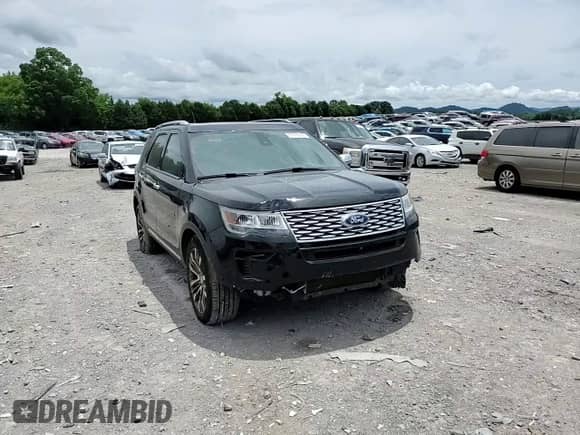 2018 Ford Explorer Platinum с VIN 1FM5K8HT5JGC80743, выставлен на аукционе Copart как лот 61615395 с пробегом 133 684 миль миль и Списание • Salvage title. История ставок и продаж доступна на DreamBid. Изображение 15.