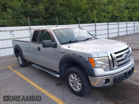 2011 Ford F-150 XL с VIN 1FTVX1EF6BKD06759, выставлен на аукционе IAAI как лот 42888400 с пробегом 87 819 миль миль и . История ставок и продаж доступна на DreamBid. Изображение 1.