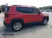 2017 Jeep Renegade Latitude с VIN ZACCJABB1HPG43557, выставлен на аукционе Copart как лот 64252755 с пробегом Не указан миль и На запчасти • Non repairable. История ставок и продаж доступна на DreamBid. Изображение 3.