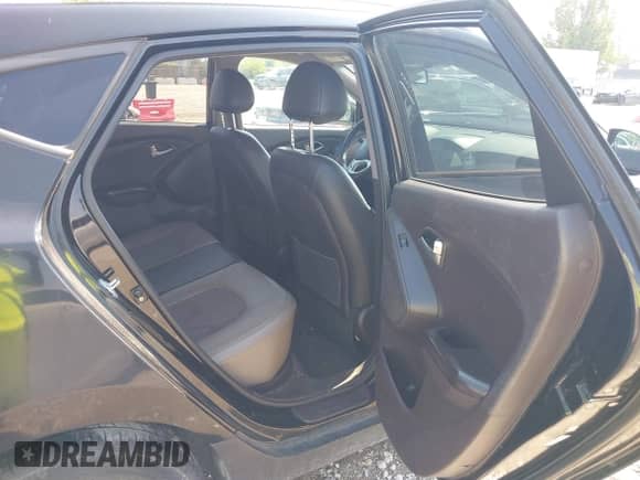 2013 Hyundai Tucson Limited с VIN KM8JUCAC5DU756890, выставлен на аукционе IAAI как лот 42781647 с пробегом 163 548 миль миль и . История ставок и продаж доступна на DreamBid. Изображение 8.