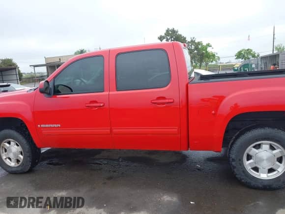 2007 GMC Sierra 1500 SLT с VIN 3GTEK13397G549844, выставлен на аукционе IAAI как лот 42024544 с пробегом 200 642 миль миль и . История ставок и продаж доступна на DreamBid. Изображение 14.