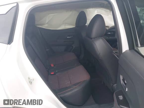 2025 Nissan Kicks SR with VIN 3N8AP6DB9SL348498, listed as a IAAI auction lot 42495326 with 4,317 mi miles and . Bid and sale history available at DreamBid. Image 8.