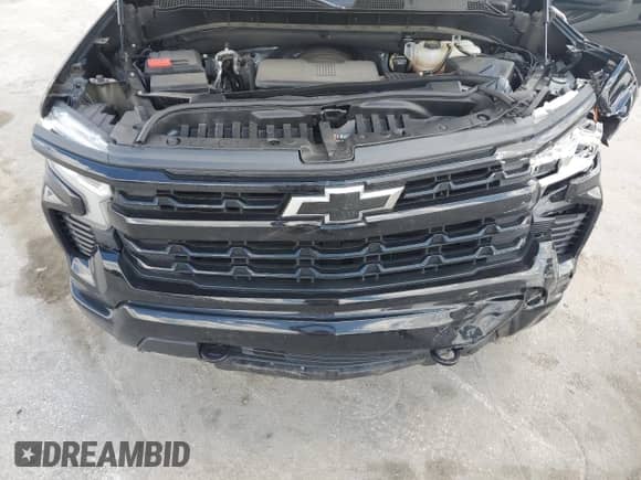 2024 Chevrolet Silverado 1500 RST with VIN 2GCUDEED2R1174345, listed as a Copart auction lot 81020365 with 27,081 mi miles and Salvage title. Bid and sale history available at DreamBid. Image 11.