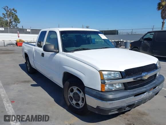 2004 Chevrolet Silverado 1500 LS с VIN 2GCEC19TX41429110, выставлен на аукционе IAAI как лот 42676165 с пробегом Не указан миль и . История ставок и продаж доступна на DreamBid. Изображение 1.