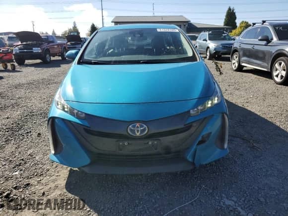 2022 Toyota Prius XLE with VIN JTDKAMFP7N3202583, listed as a Copart auction lot 81528165 with 96,820 mi miles and Salvage title. Bid and sale history available at DreamBid. Image 5.