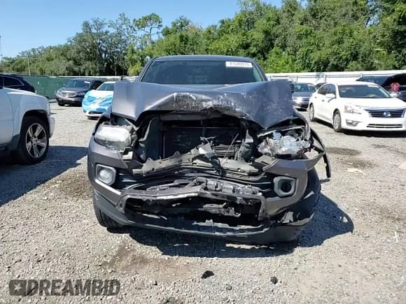 2017 Toyota Tacoma SR5 z VIN 5TFCZ5AN9HX079021, wystawiony jako Copart lot #81540915 z przebiegiem 207 109 mil mil oraz Szkoda całkowita • Salvage title. Historia ofert i sprzedaży dostępna na DreamBid. Obrazek 14.