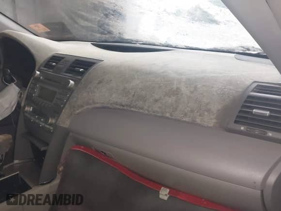 2007 Toyota Camry с VIN JTNBB46K073010891, выставлен на аукционе IAAI как лот 43547018 с пробегом Не указан миль и . История ставок и продаж доступна на DreamBid. Изображение 14.