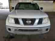 2005 Nissan Frontier SE с VIN 1N6AD06W35C413666, выставлен на аукционе Copart как лот 44690265 с пробегом 230 580 миль миль и Чистый • Clean title. История ставок и продаж доступна на DreamBid. Изображение 5.