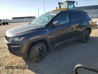 2021 Jeep Compass Trailhawk с VIN 3C4NJDDB0MT600239, выставлен на аукционе Copart как лот 55461325 с пробегом 75 329 миль миль и Списание • Salvage title. История ставок и продаж доступна на DreamBid. Изображение 1.