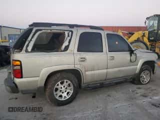 2004 Chevrolet Tahoe Z71 with VIN 1GNEK13Z14R318136, listed as a Copart auction lot 86449355 with 191,577 mi miles and Salvage title. Bid and sale history available at DreamBid. Image 3.