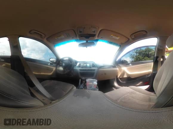 2015 Hyundai Sonata Sport z VIN 5NPE34AF9FH105459, wystawiony jako IAAI lot #42812120 z przebiegiem 143 311 mil mil oraz . Historia ofert i sprzedaży dostępna na DreamBid. Obrazek 18.