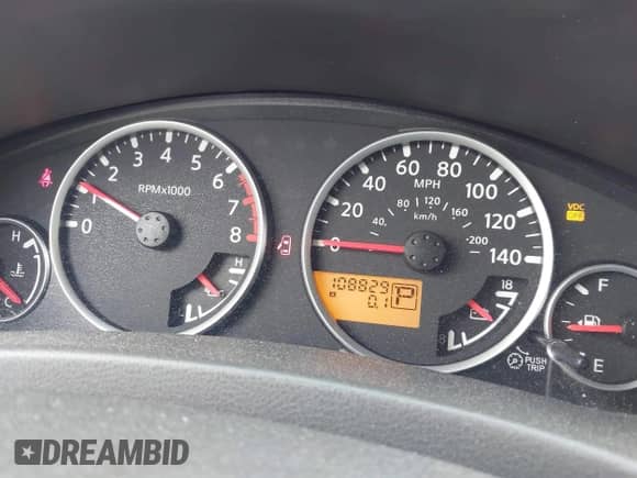 2007 Nissan Pathfinder S z VIN 5N1AR18U07C633724, wystawiony jako IAAI lot #42355262 z przebiegiem 108 829 mil mil oraz . Historia ofert i sprzedaży dostępna na DreamBid. Obrazek 7.