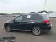 2016 Nissan Pathfinder Platinum with VIN 5N1AR2MM0GC644458, listed as a IAAI auction lot 42925412 with 145,493 mi miles and . Bid and sale history available at DreamBid. Image 14.