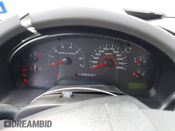 2007 Ford F-150 XL z VIN 1FTRF12267KC11289, wystawiony jako IAAI lot #43384544 z przebiegiem 123 778 mil mil oraz . Historia ofert i sprzedaży dostępna na DreamBid. Obrazek 7.