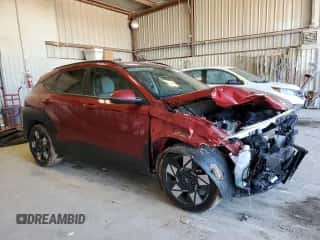 2024 Hyundai Kona SEL с VIN KM8HB3ABXRU082688, выставлен на аукционе Copart как лот 80265784 с пробегом 13 391 миль миль и Списание • Salvage title. История ставок и продаж доступна на DreamBid. Изображение 4.
