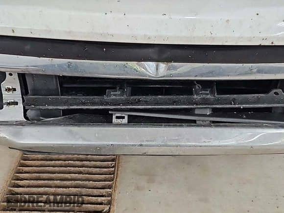 2019 Ford F-150 XL with VIN 1FTEX1EP6KKE99861, listed as a IAAI auction lot 43552263 with 195,197 mi miles and . Bid and sale history available at DreamBid. Image 15.