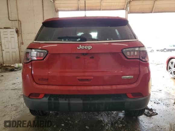 2019 Jeep Compass Altitude with VIN 3C4NJCBB2KT616176, listed as a Copart auction lot 80668455 with 73,518 mi miles and Salvage title. Bid and sale history available at DreamBid. Image 6.