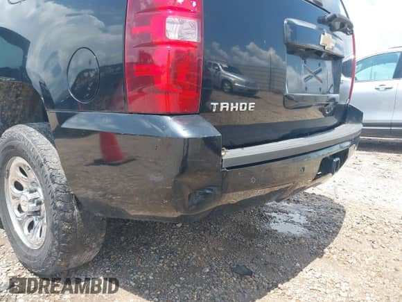 2012 Chevrolet Tahoe LS с VIN 1GNSCAE0XCR201183, выставлен на аукционе IAAI как лот 42456344 с пробегом 163 774 миль миль и . История ставок и продаж доступна на DreamBid. Изображение 6.