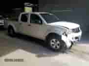 2015 Nissan Frontier SV with VIN 1N6AD0FV5FN742334, listed as a Copart auction lot 81202105 with 190,416 mi miles and Salvage title. Bid and sale history available at DreamBid. Image 4.