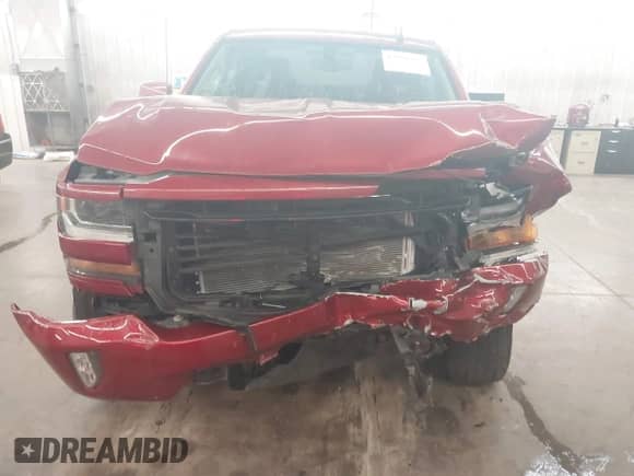 2018 Chevrolet Silverado 1500 LT с VIN 3GCUKREC8JG195961, выставлен на аукционе IAAI как лот 42955257 с пробегом Не указан миль и . История ставок и продаж доступна на DreamBid. Изображение 6.