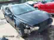 2018 Hyundai Elantra z VIN KMHH35LE6JU017924, wystawiony jako IAAI lot #42757708 z przebiegiem 123 643 mil mil oraz . Historia ofert i sprzedaży dostępna na DreamBid. Obrazek 1.