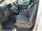 2018 Chevrolet Silverado 1500 Work Truck z VIN 1GCNKNECXJZ301937, wystawiony jako Copart lot #66187835 z przebiegiem Nie podano mil oraz Szkoda całkowita • Salvage title. Historia ofert i sprzedaży dostępna na DreamBid. Obrazek 7.