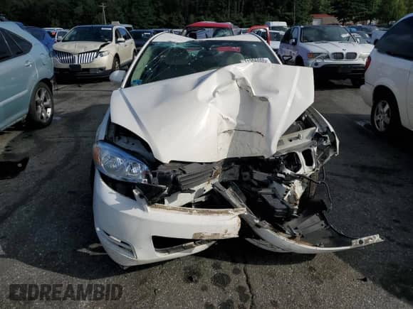 2009 Chevrolet Impala LT z VIN 2G1WT57N991293598, wystawiony jako Copart lot #71306005 z przebiegiem Nie podano mil oraz Szkoda całkowita • Salvage title. Historia ofert i sprzedaży dostępna na DreamBid. Obrazek 5.