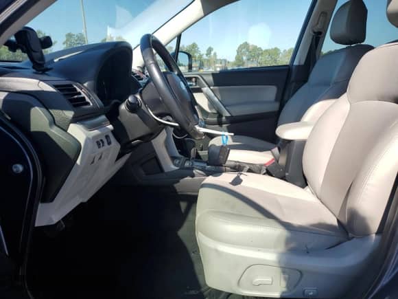 2014 Subaru Forester Touring с VIN JF2SJAPC7EH523974, выставлен на аукционе Copart как лот 80351195 с пробегом 128 295 миль миль и Списание • Salvage title. История ставок и продаж доступна на DreamBid. Изображение 7.