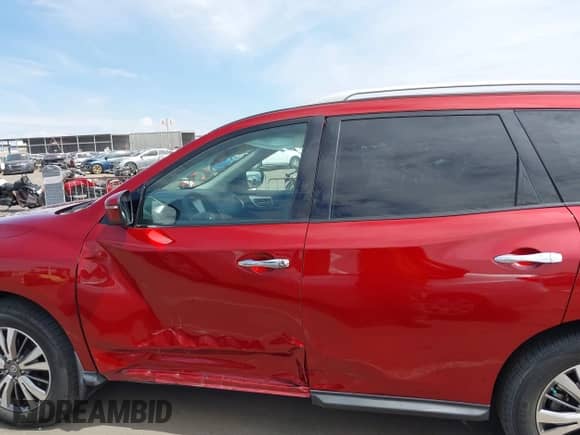 2019 Nissan Pathfinder SL with VIN 5N1DR2MN6KC582224, listed as a IAAI auction lot 43242066 with 61,949 mi miles and . Bid and sale history available at DreamBid. Image 14.