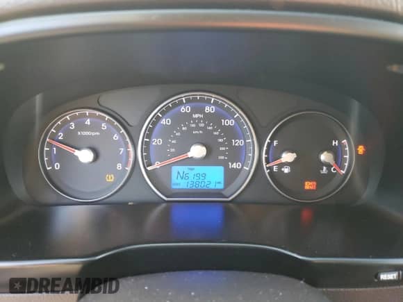 2010 Hyundai Santa Fe Limited with VIN 5NMSKDAG8AH347468, listed as a Copart auction lot 84879655 with 138,021 mi miles and Salvage title. Bid and sale history available at DreamBid. Image 9.