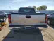 2000 GMC Sierra 1500 SLE z VIN 2GTEK19T3Y1112326, wystawiony jako Copart lot #86113175 z przebiegiem 57 704 mil mil oraz Szkoda całkowita • Salvage title. Historia ofert i sprzedaży dostępna na DreamBid. Obrazek 6.