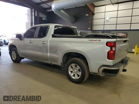 2020 Chevrolet Silverado 1500 LT z VIN 1GCRYDED2LZ233512, wystawiony jako Copart lot #90427965 z przebiegiem 126 803 mil mil oraz Czysty tytuł • Clean title. Historia ofert i sprzedaży dostępna na DreamBid. Obrazek 2.