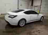2013 Hyundai Genesis Coupe 2.0T с VIN KMHHT6KD9DU091647, выставлен на аукционе Copart как лот 72029124 с пробегом 92 940 миль миль и Чистый • Clean title. История ставок и продаж доступна на DreamBid. Изображение 3.