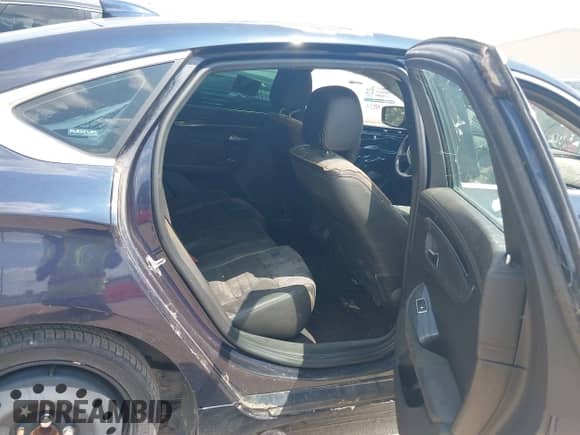 2018 Chevrolet Impala Premier с VIN 2G1125S39J9114050, выставлен на аукционе IAAI как лот 43143295 с пробегом 75 241 миль миль и . История ставок и продаж доступна на DreamBid. Изображение 8.
