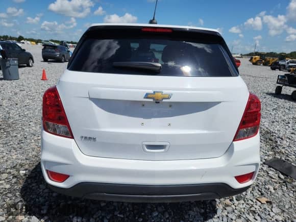 2020 Chevrolet Trax LS с VIN KL7CJKSB6LB052212, выставлен на аукционе Copart как лот 69802295 с пробегом 58 961 миль миль и Чистый • Clean title. История ставок и продаж доступна на DreamBid. Изображение 6.