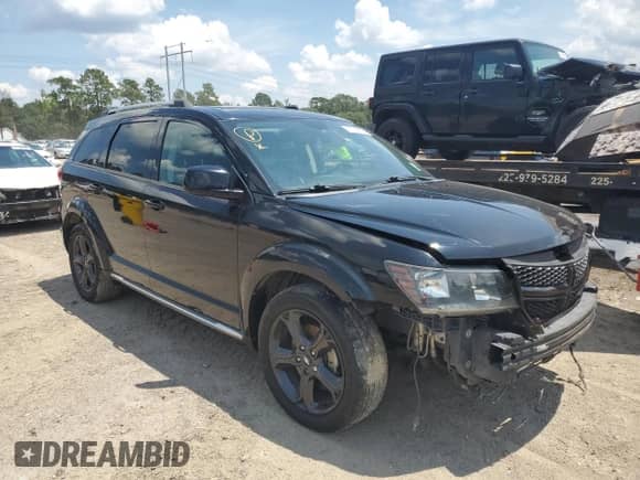 2018 Dodge Journey Crossroad with VIN 3C4PDCGB5JT288517, listed as a Copart auction lot 67384905 with Not provided miles and Salvage title. Bid and sale history available at DreamBid. Image 4.