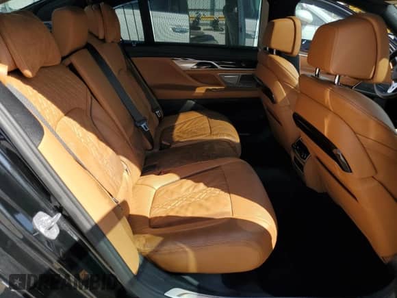 2022 BMW 7 Series 750i xDrive с VIN WBA7U2C01NCK83702, выставлен на аукционе Copart как лот 74327704 с пробегом Не указан миль и Списание • Salvage title. История ставок и продаж доступна на DreamBid. Изображение 10.